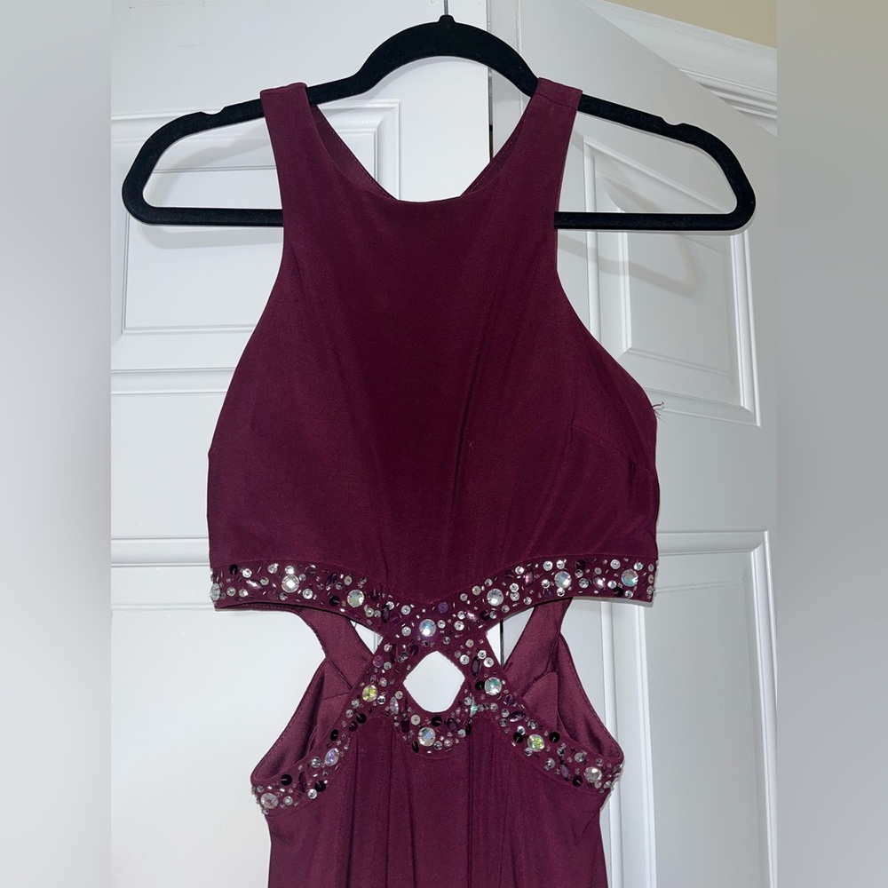Maroon Prom/Formal Dress with cutouts